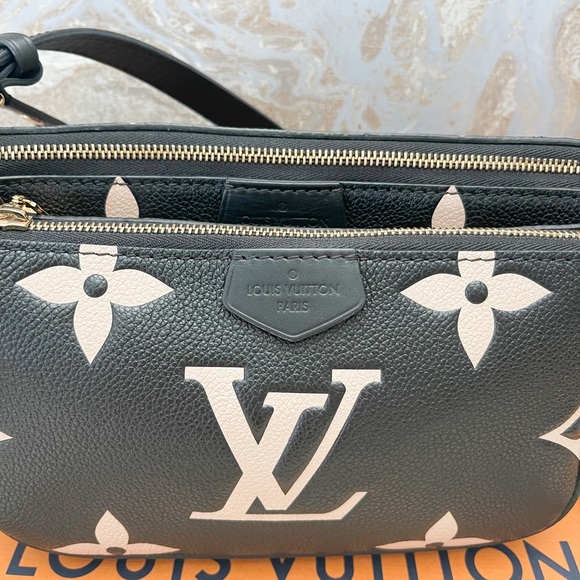 Louis Vuitton Empreinte Monogram Giant Multi Pochette Crossbody Bag - Picture 3 of 15